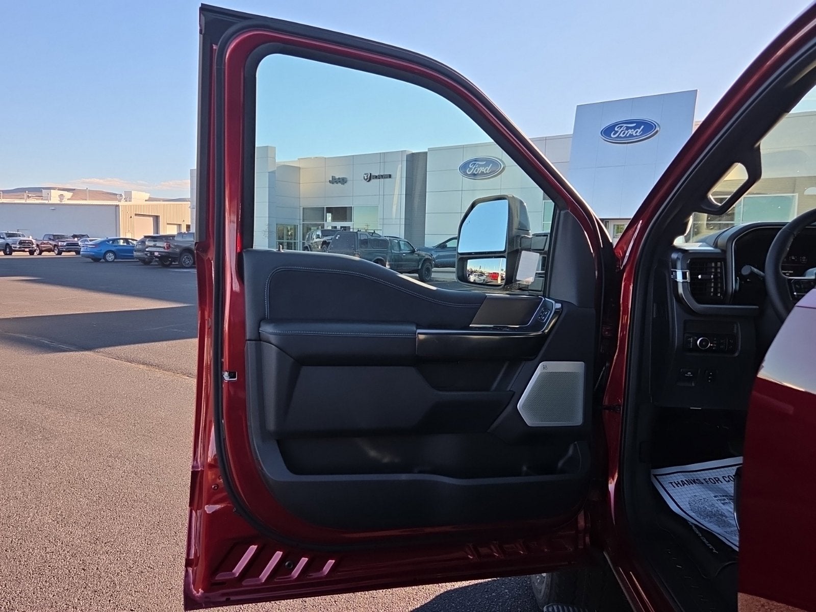 2027 Ford F-350SD Platinum