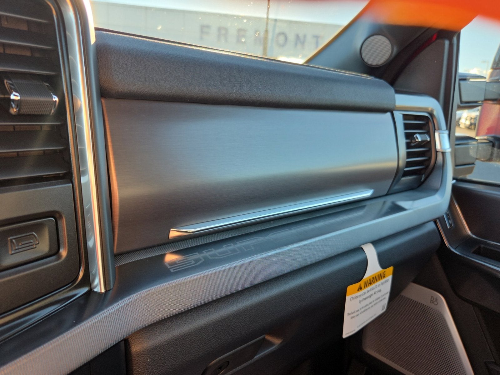 2027 Ford F-350SD Platinum