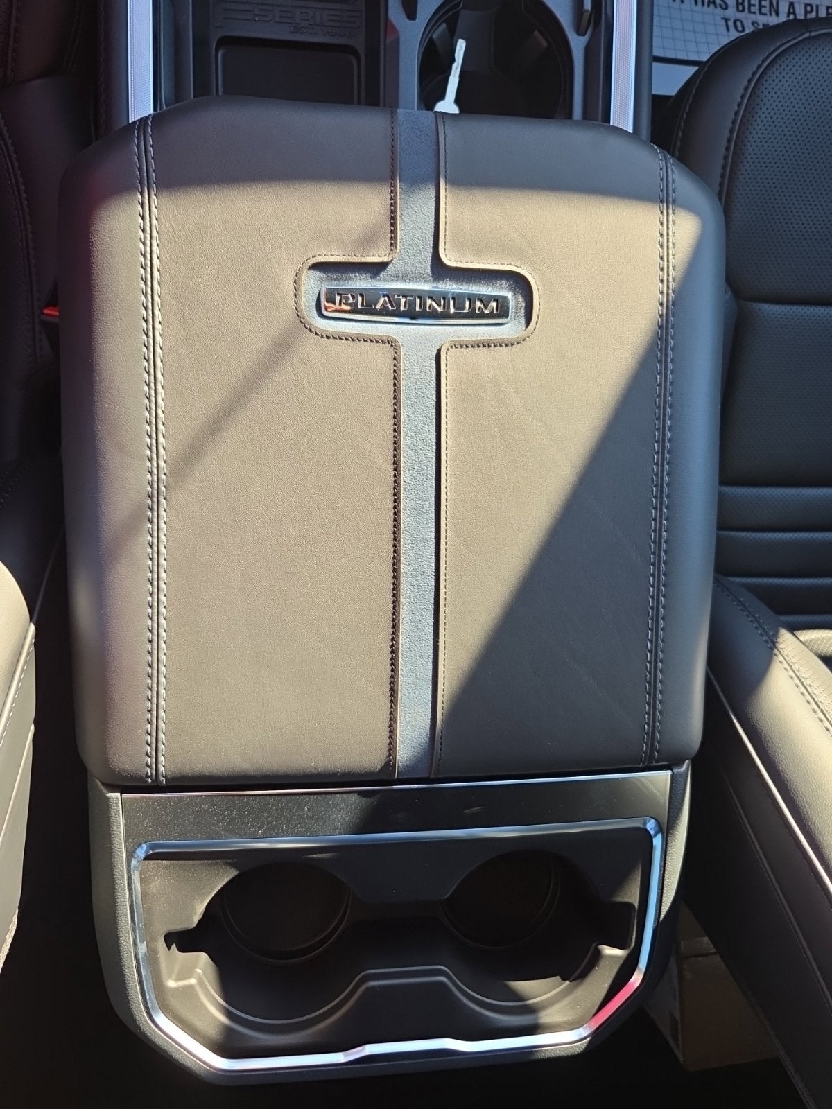 2027 Ford F-350SD Platinum