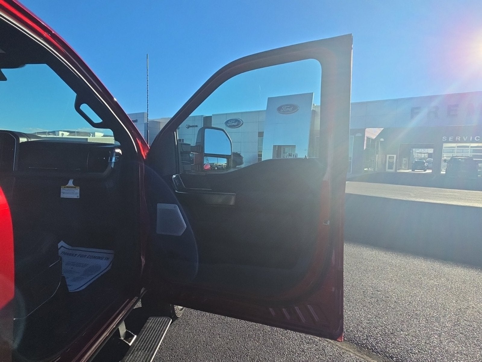 2027 Ford F-350SD Platinum