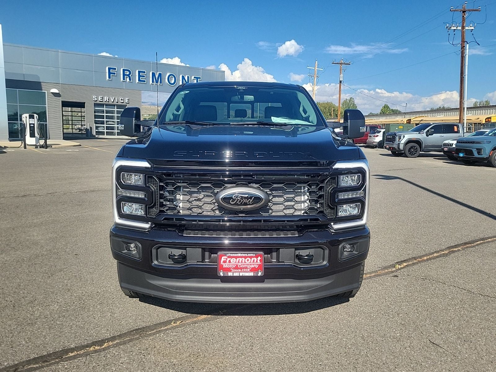 2026 Ford F-350SD Lariat