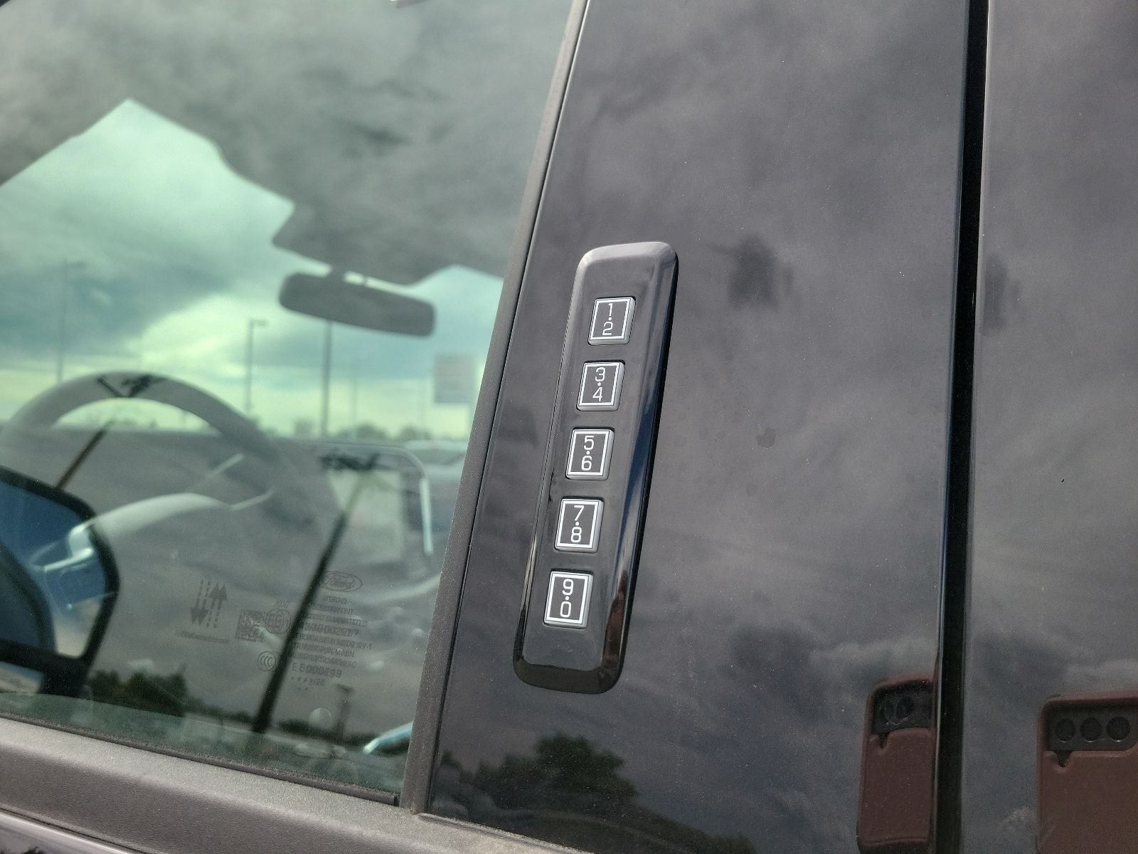 2026 Ford F-350SD Lariat Tremor