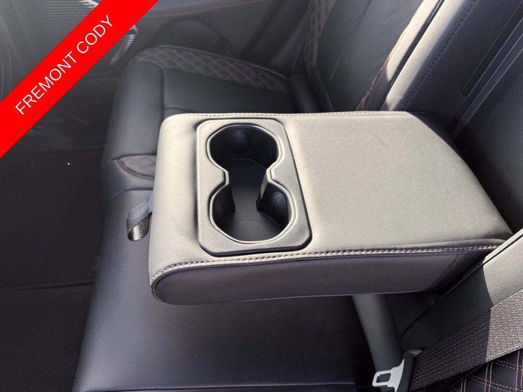 2025 Jeep Grand Cherokee Summit Reserve