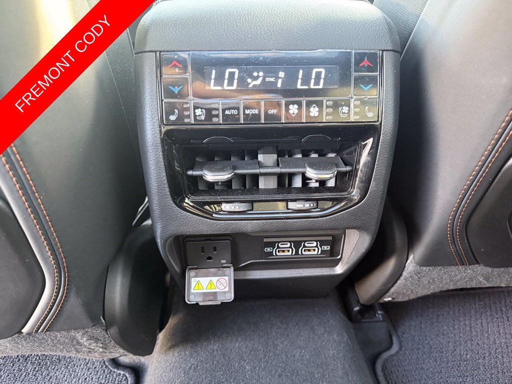 2025 Jeep Grand Cherokee Summit Reserve