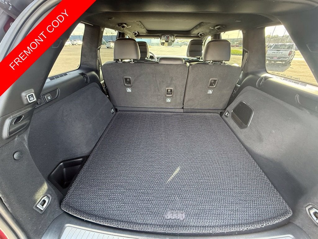 2025 Jeep Grand Cherokee Summit Reserve