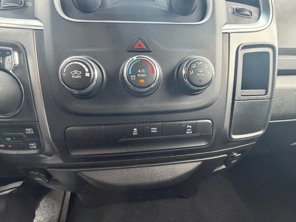 2024 RAM 1500 Warlock
