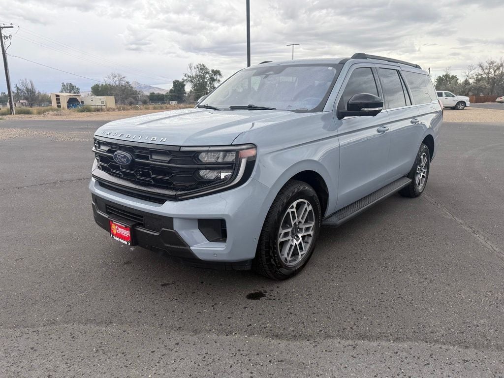 2025 Ford Expedition Max Active