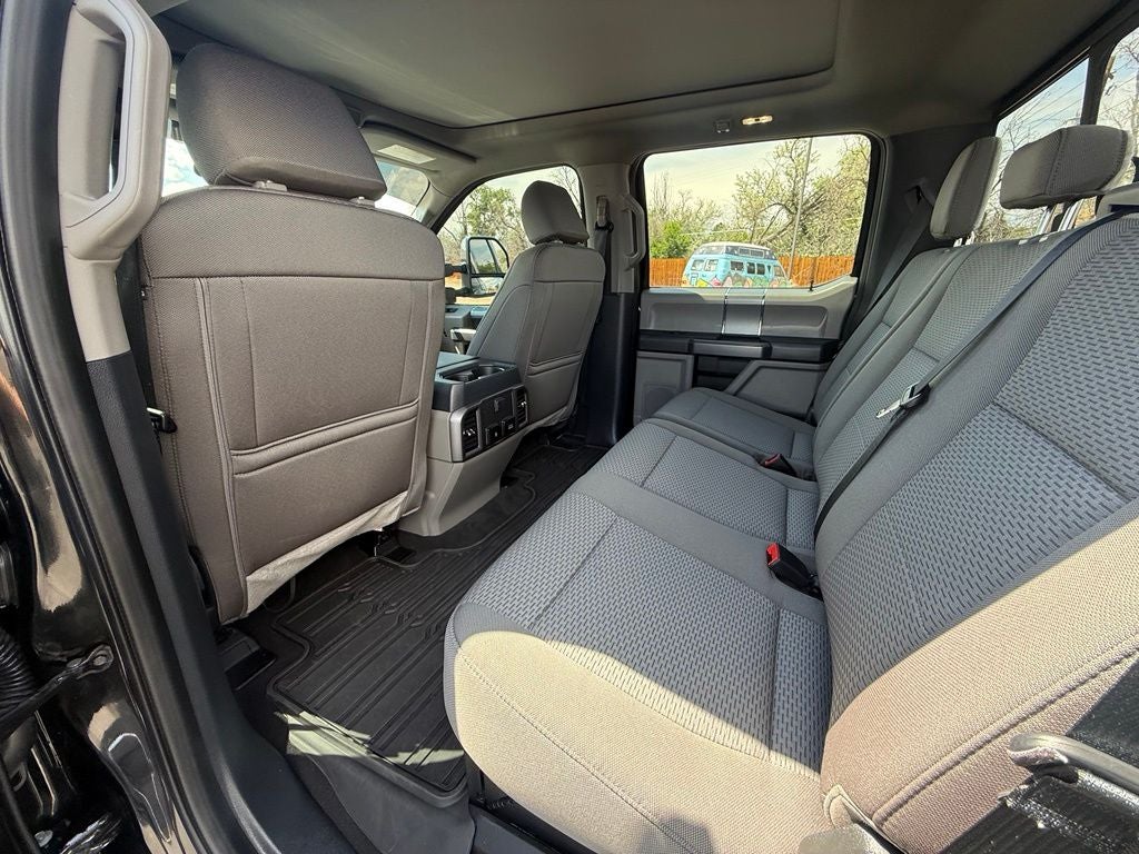 2022 Ford F-350SD XLT DRW
