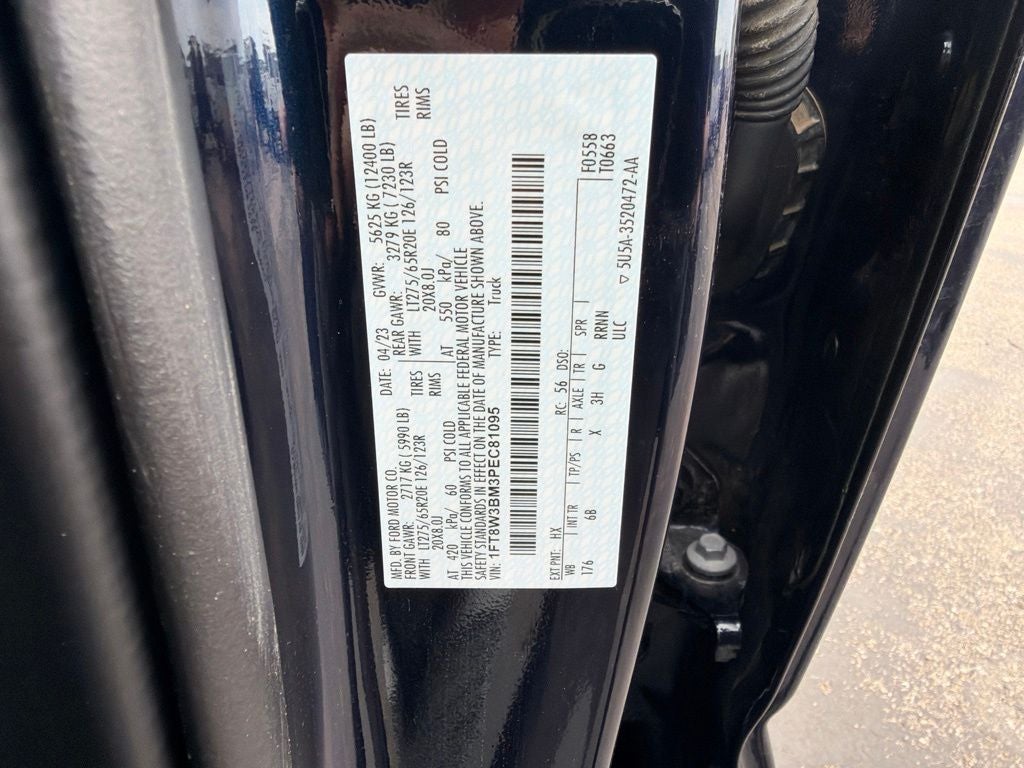 2023 Ford F-350SD Lariat Sport