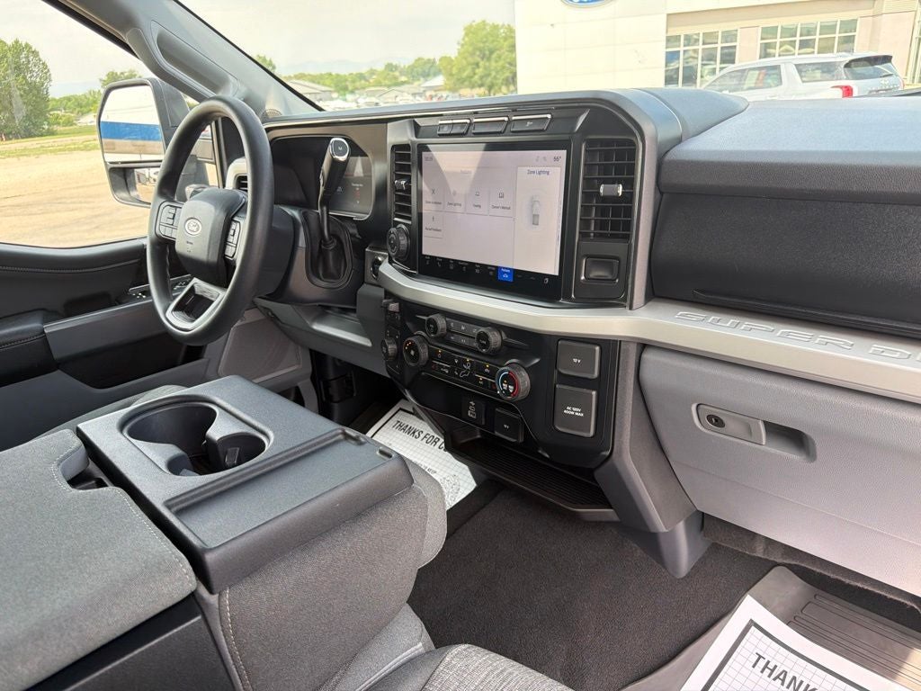 2023 Ford F-350SD XLT Premium Sport