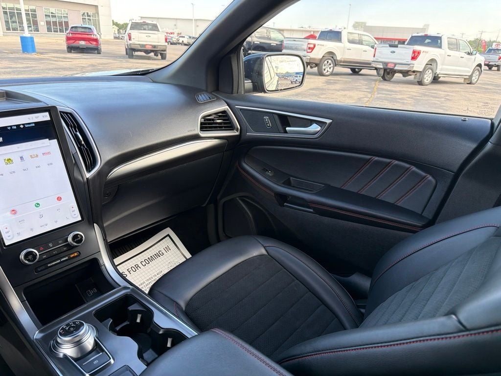2022 Ford Edge ST Line