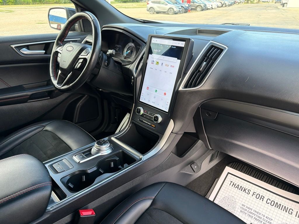 2022 Ford Edge ST Line
