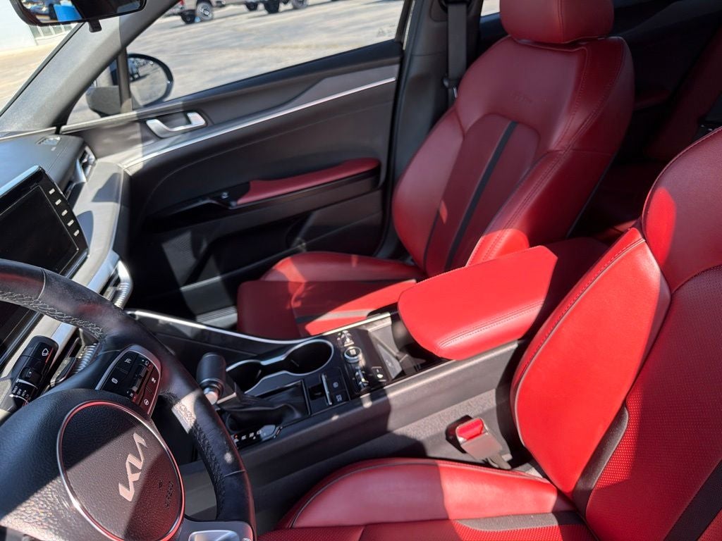 2024 Kia K5 GT-Line
