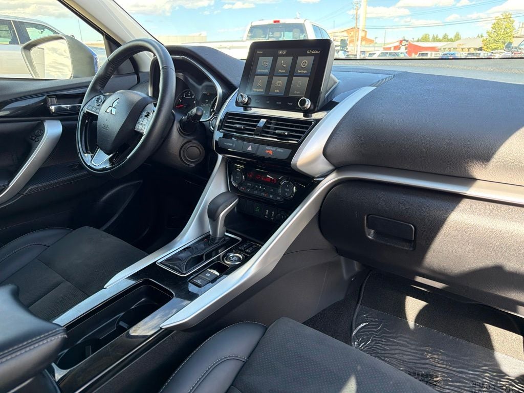 2025 Mitsubishi Eclipse Cross SE