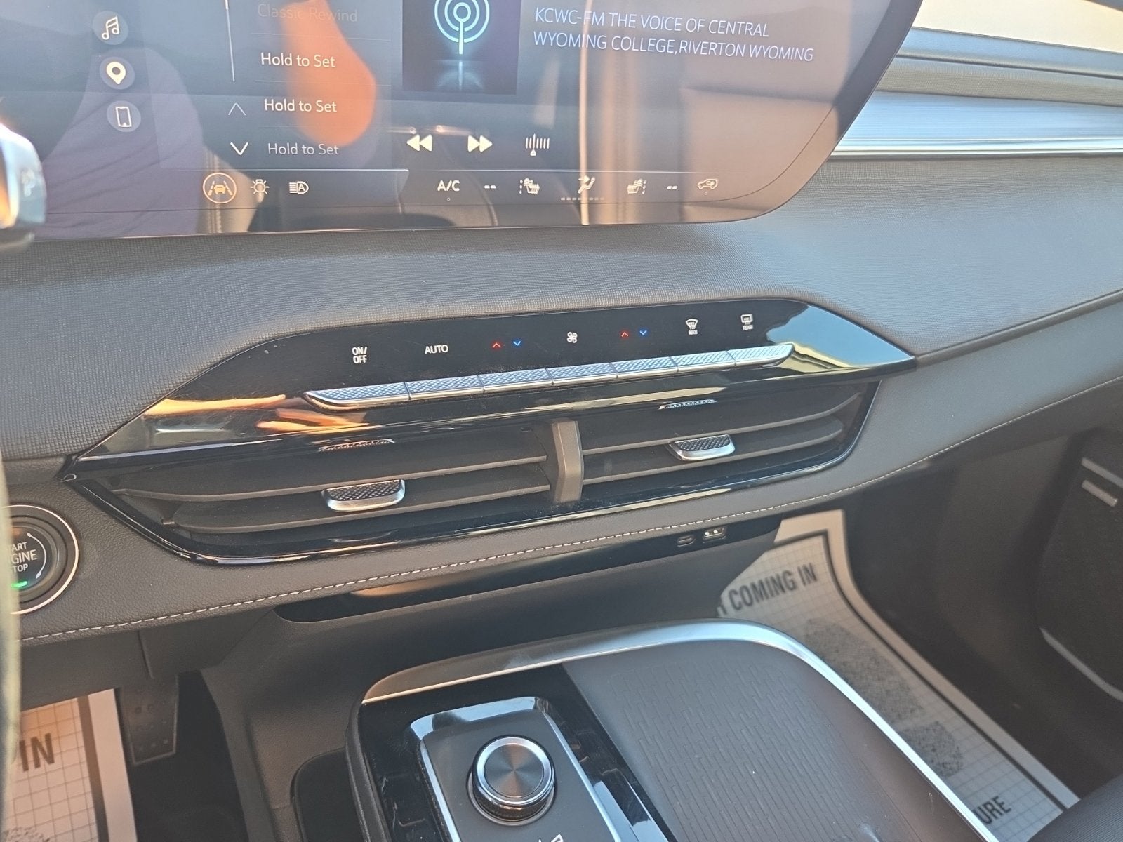 2025 Buick Enclave Preferred FWD